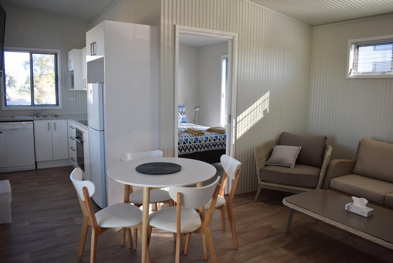 Bega Caravan Park Экстерьер фото